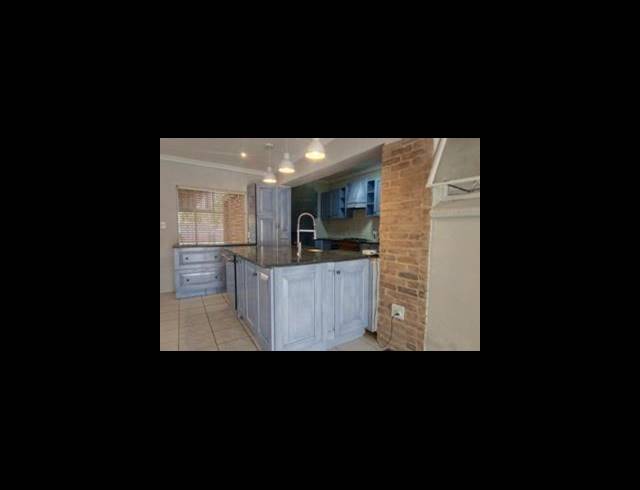 5 BEDROOM HOUSE FOR SALE IN BRENTHURST